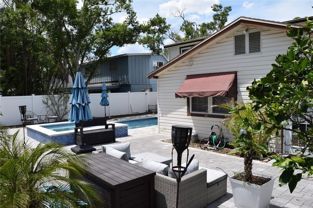 2690 64TH PLACE N, St Petersburg, FL 33702
