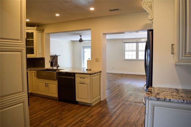 2690 64TH PLACE N, St Petersburg, FL 33702