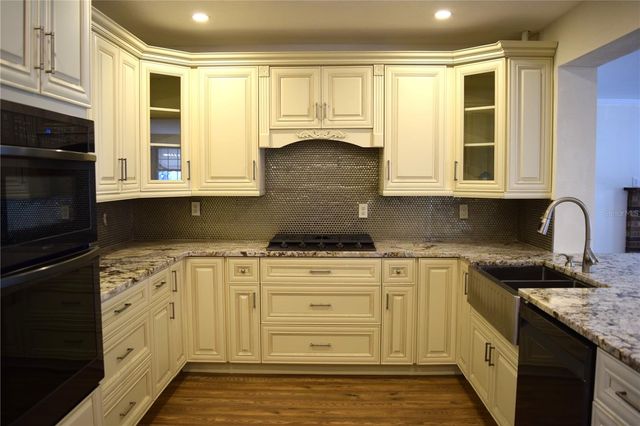 2690 64TH PLACE N, St Petersburg, FL 33702