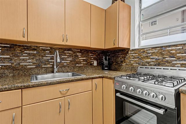 936 Pennsylvania Ave 107, Miami Beach, FL 33139