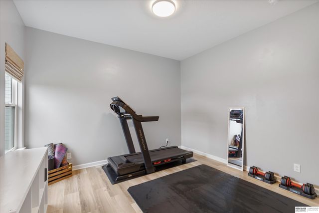 11057 N 171st Street, Bennington, NE 68007