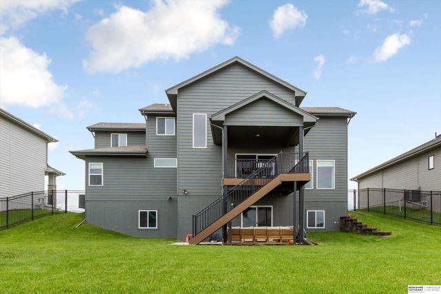 11057 N 171st Street, Bennington, NE 68007