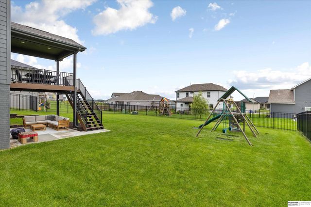 11057 N 171st Street, Bennington, NE 68007