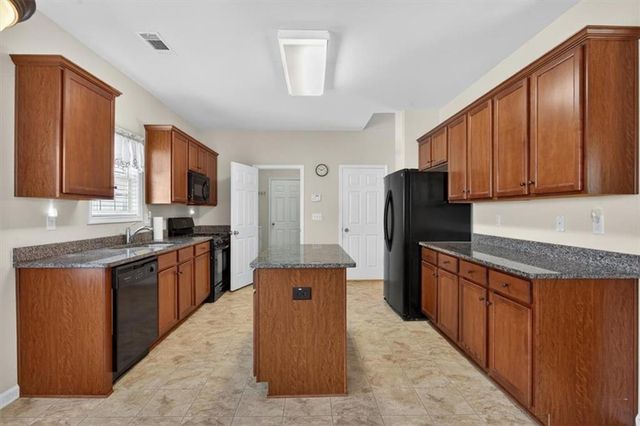 2435 Centennial Hill Way NW, Acworth, GA 30102