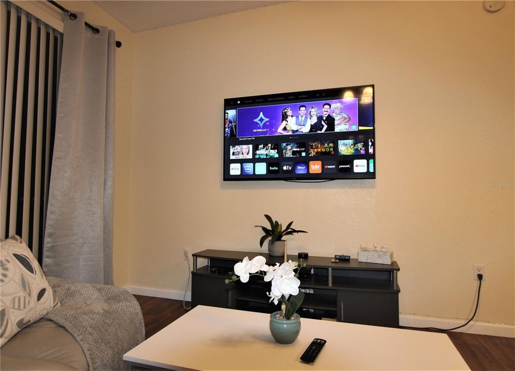 Image 21 of property listing at 7671 COMROW STREET 302, Kissimmee, FL 34747