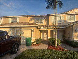 5932 Abbey Rd, Tamarac, FL 33321
