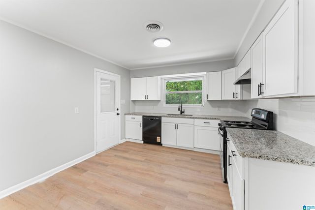 3034 DEVON ROAD, Hueytown, AL 35023