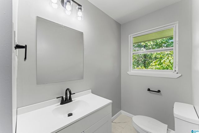 3034 DEVON ROAD, Hueytown, AL 35023