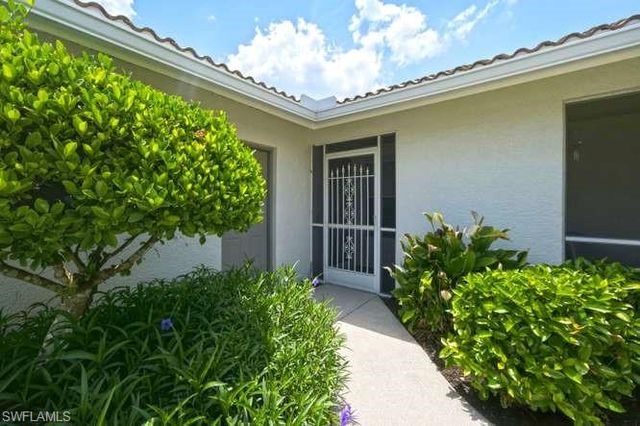 1040 Marblehead DR N2, Naples, FL 34104