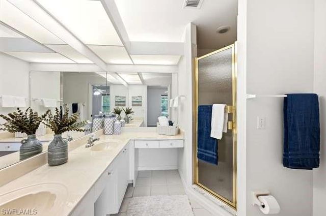 1040 Marblehead DR N2, Naples, FL 34104