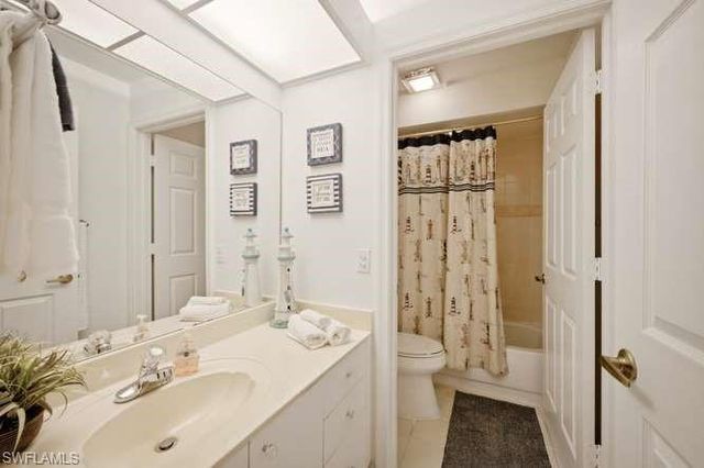 1040 Marblehead DR N2, Naples, FL 34104