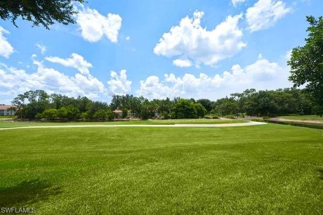 1040 Marblehead DR N2, Naples, FL 34104