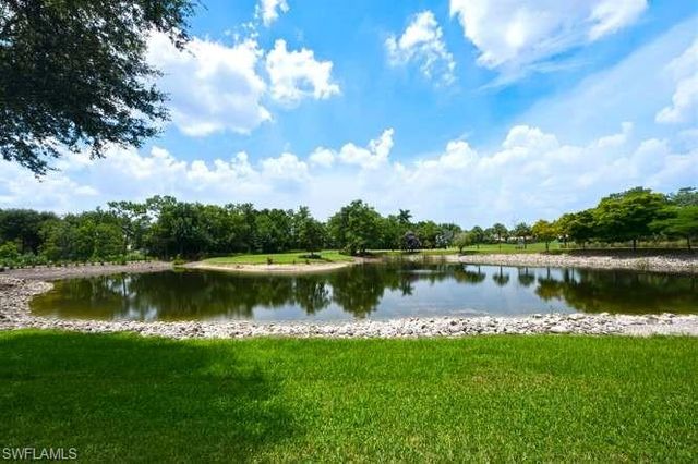 1040 Marblehead DR N2, Naples, FL 34104