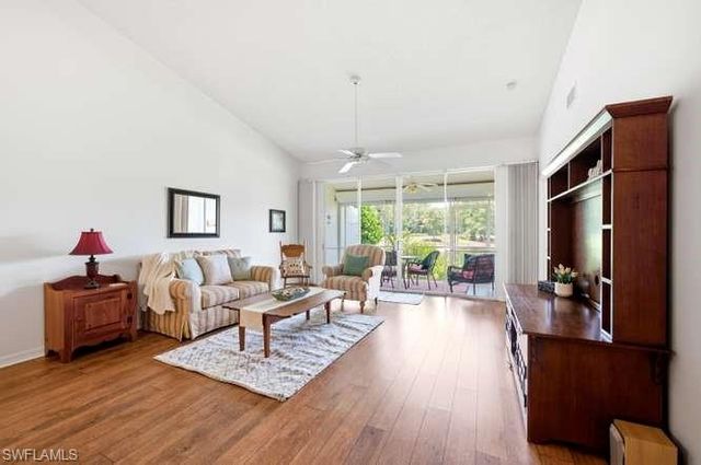 1040 Marblehead DR N2, Naples, FL 34104