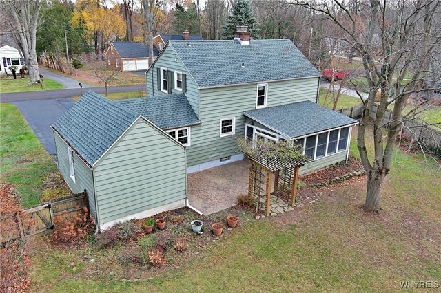 3685 South Hill Road, Hamburg, NY 14075