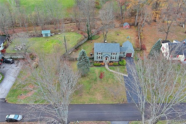 3685 South Hill Road, Hamburg, NY 14075