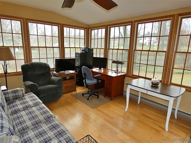 3685 South Hill Road, Hamburg, NY 14075