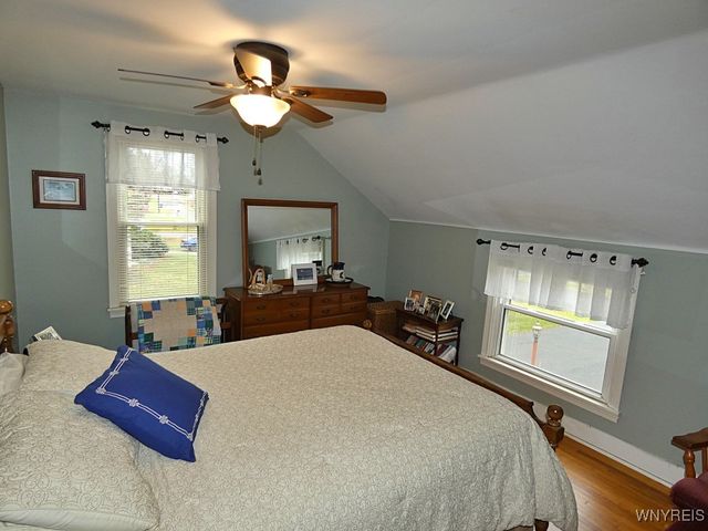 3685 South Hill Road, Hamburg, NY 14075