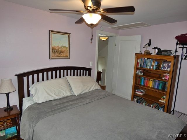 3685 South Hill Road, Hamburg, NY 14075