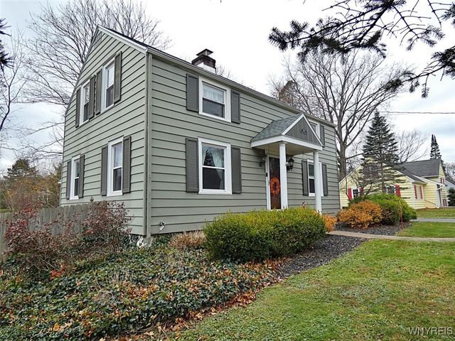 3685 South Hill Road, Hamburg, NY 14075