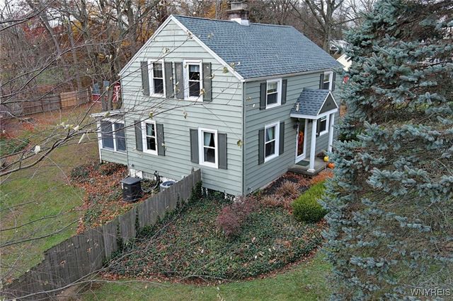 3685 South Hill Road, Hamburg, NY 14075