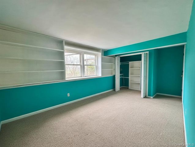 160 Lincoln Boulevard, Hauppauge, NY 11788