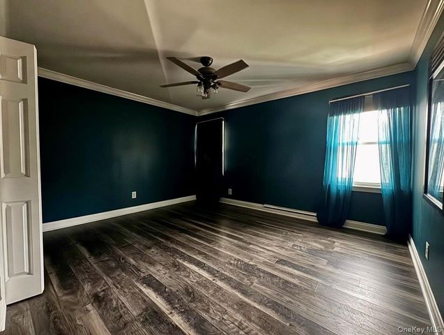 160 Lincoln Boulevard, Hauppauge, NY 11788