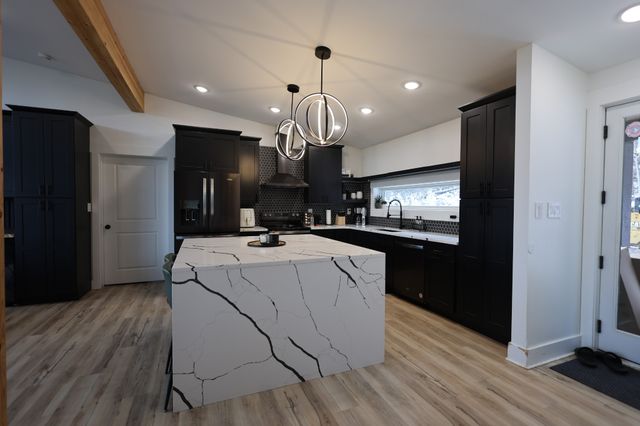 178 Mullican Dr, Smithville, TN 37166