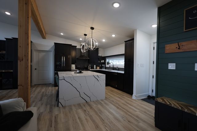 178 Mullican Dr, Smithville, TN 37166