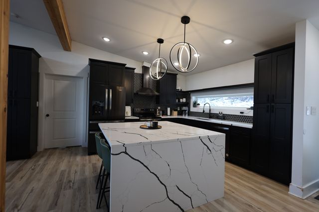 178 Mullican Dr, Smithville, TN 37166