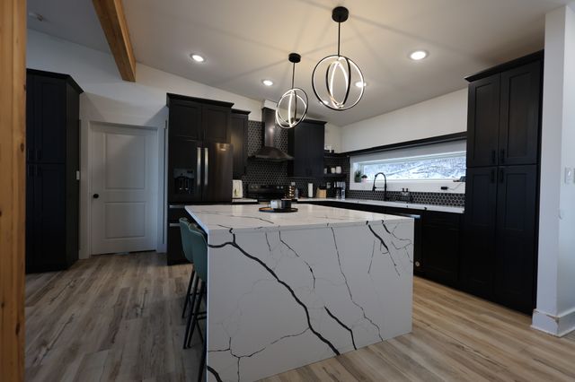 178 Mullican Dr, Smithville, TN 37166