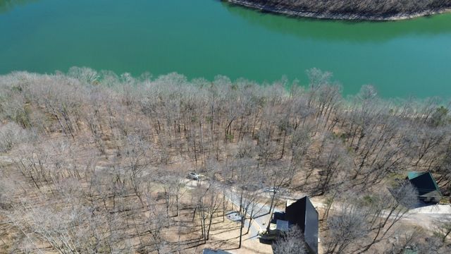 178 Mullican Dr, Smithville, TN 37166