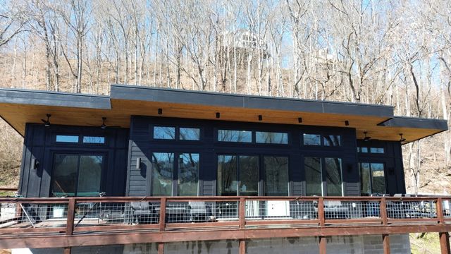 178 Mullican Dr, Smithville, TN 37166