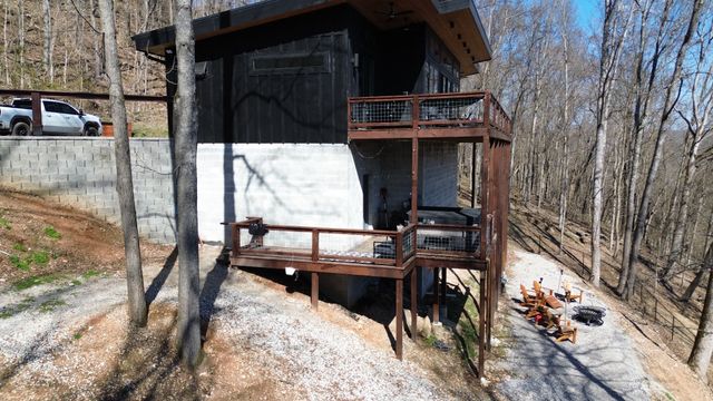 178 Mullican Dr, Smithville, TN 37166