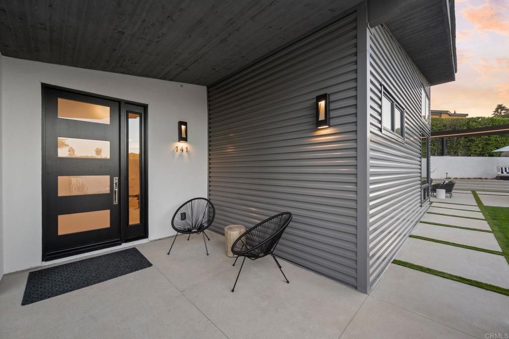 141 W Leucadia Blvd, Encinitas, CA 92024 — photo 3