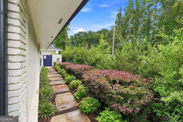 3125 Wood Valley Road NW, Atlanta, GA 30327