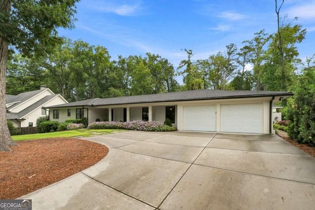 3125 Wood Valley Road NW, Atlanta, GA 30327