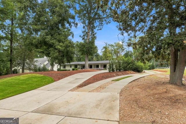 3125 Wood Valley Road NW, Atlanta, GA 30327