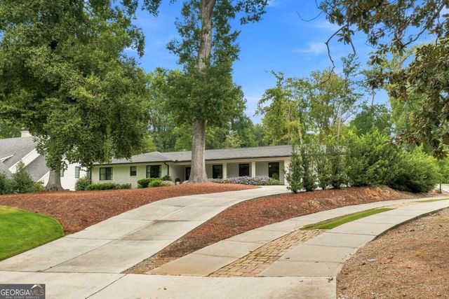 3125 Wood Valley Road NW, Atlanta, GA 30327