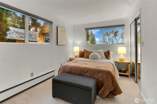 13544 37th Ave NE, Seattle, WA 98125