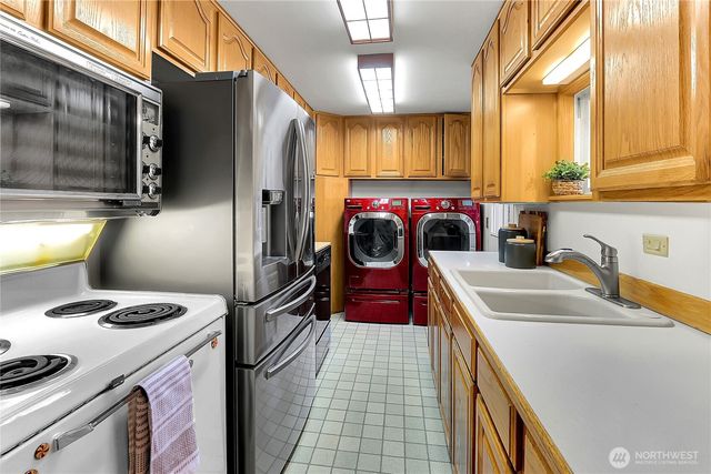 13544 37th Ave NE, Seattle, WA 98125