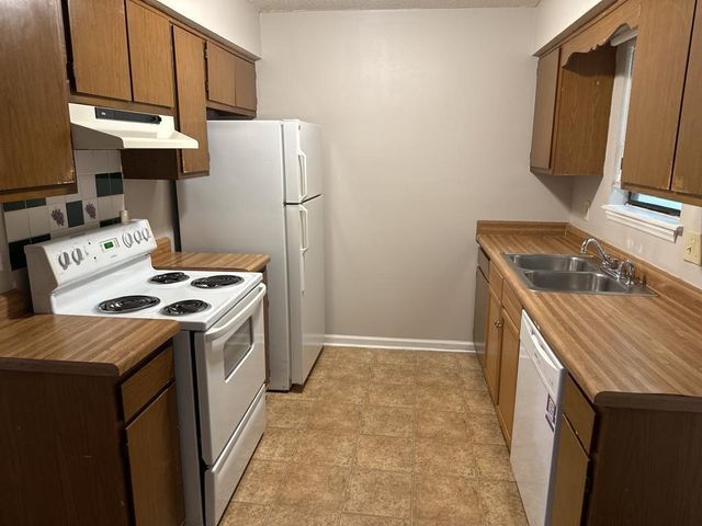 821 Barringer Drive A, Raleigh, NC 27606