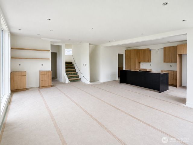 5301 49th Avenue SW, Seattle, WA 98136