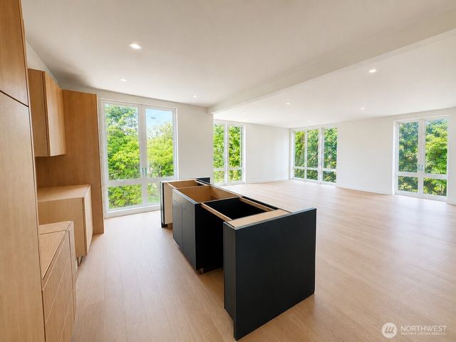 5301 49th Avenue SW, Seattle, WA 98136