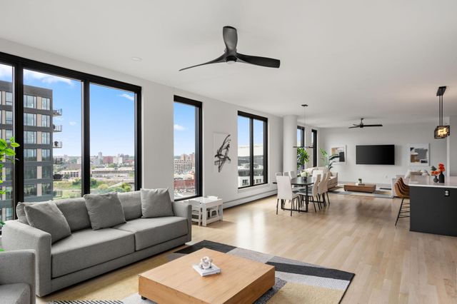 1240 2nd Street S 1419, Minneapolis, MN 55415