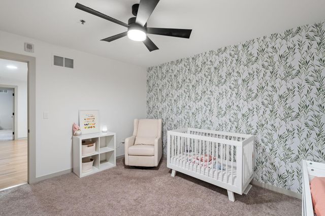 1240 2nd Street S 1419, Minneapolis, MN 55415