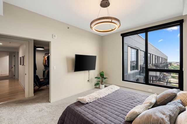 1240 2nd Street S 1419, Minneapolis, MN 55415