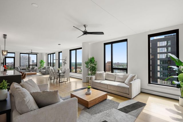 1240 2nd Street S 1419, Minneapolis, MN 55415