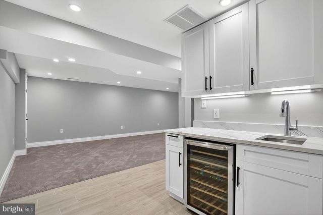 4122 FERRY LANDING RD, Alexandria, VA 22309