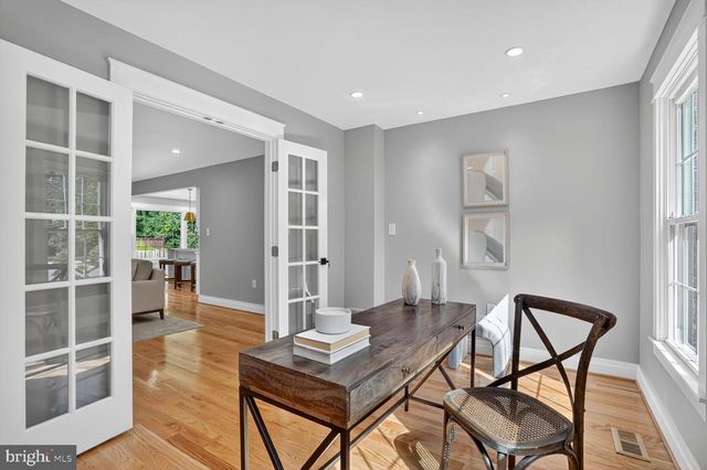 4122 FERRY LANDING RD, Alexandria, VA 22309